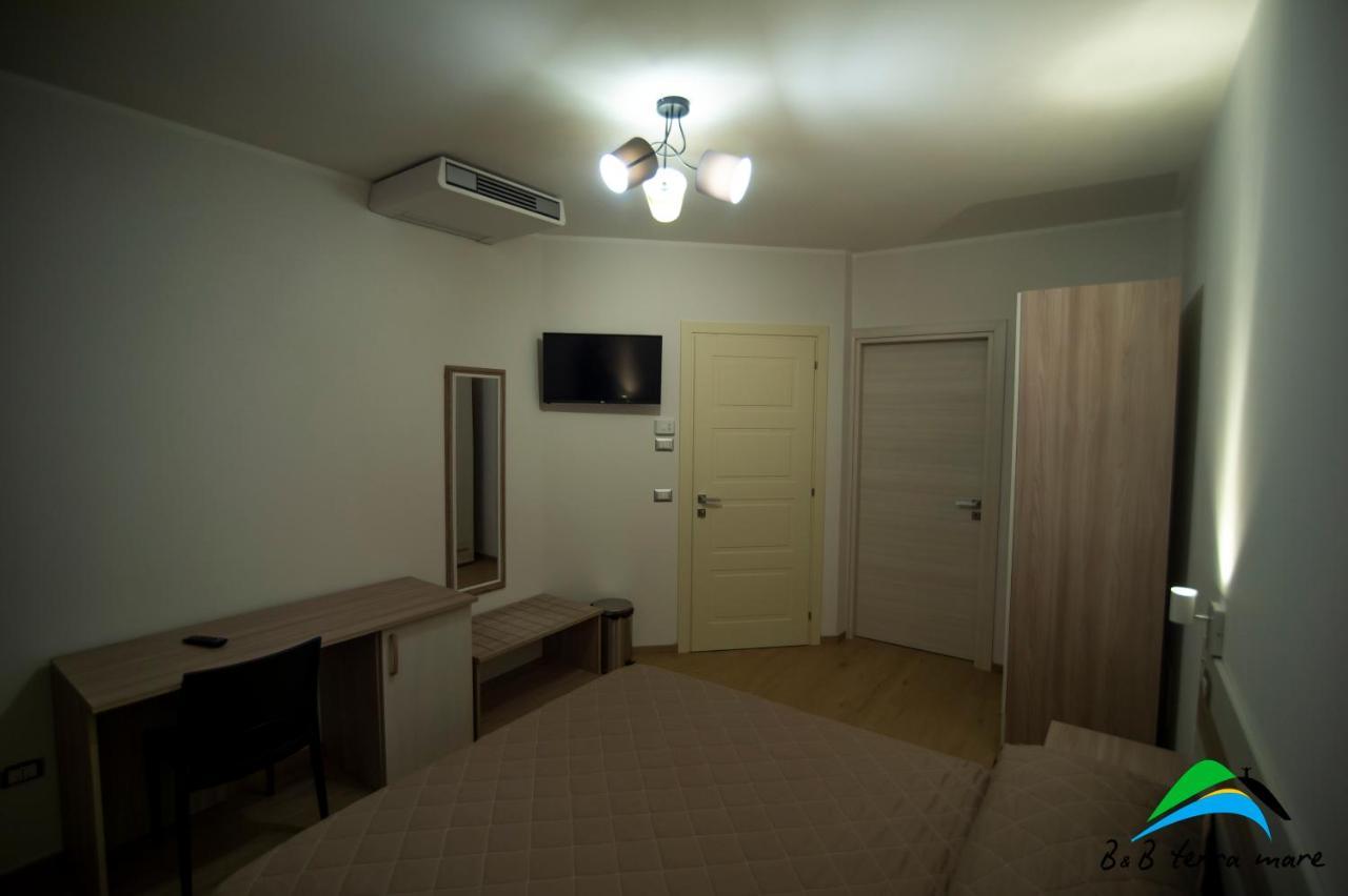 B&B Terra Mare เตร็คคินา ภายนอก รูปภาพ