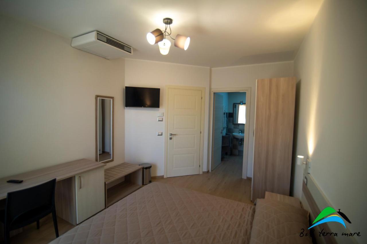 B&B Terra Mare เตร็คคินา ภายนอก รูปภาพ